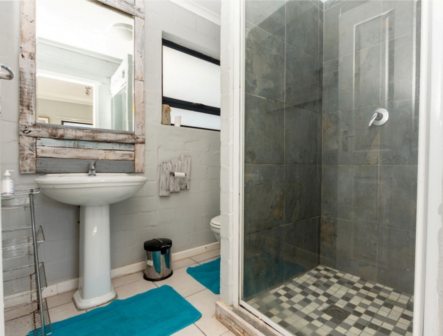 13 Bedroom Property for Sale in Olifantskop Western Cape